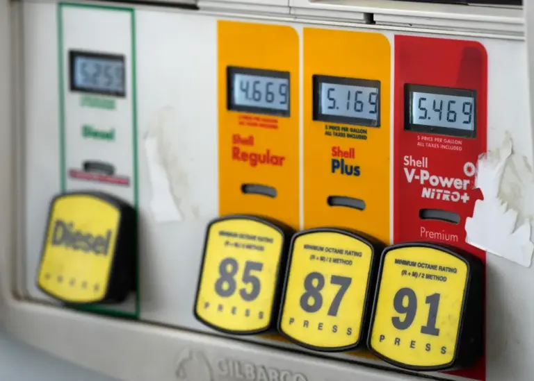 Gas prices in Denver expected to increase heading into Memorial Day weekend