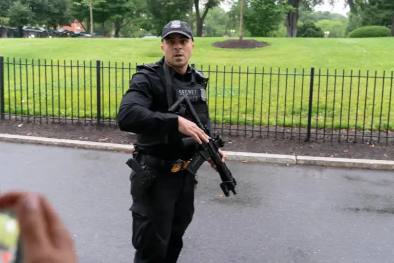Suspect dead after opening fire near White House security checkpoint, Secret Service says