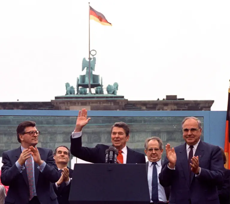 Today in History: June 12, Reagan urges Gorbachev to ‘tear down this wall’