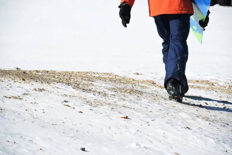 Skier visits plummeted in 2025-26 season, according to trade group