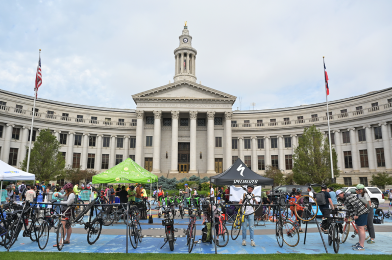 Denver will raffle off $1,000 in gift cards for commuters, residents who ditch their cars more often
