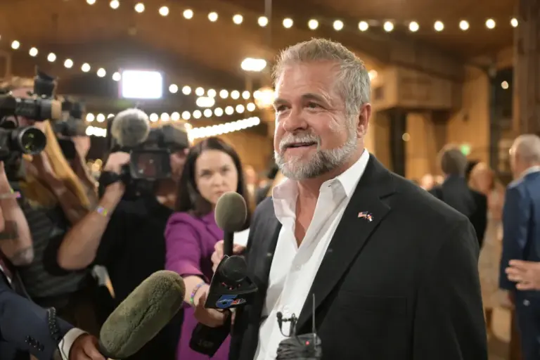 In razor-thin race, Victor Marx holds onto lead against Barb Kirkmeyer for GOP governor nomination