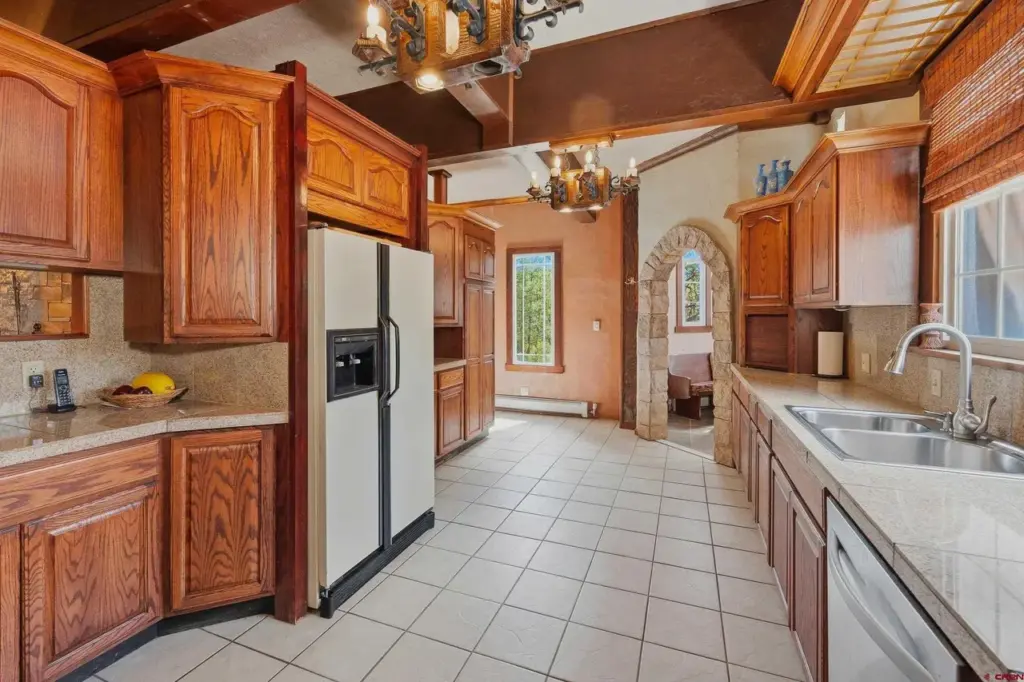 An image of the kitchen of 16422 County Rd. 31.9...